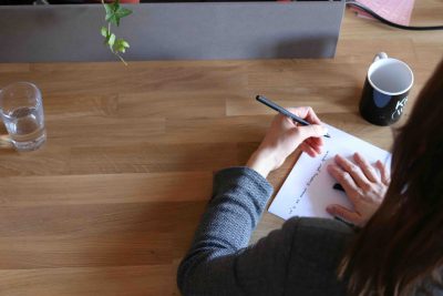 werkbank detail metall späne nahaufnahme_0025.jpeg